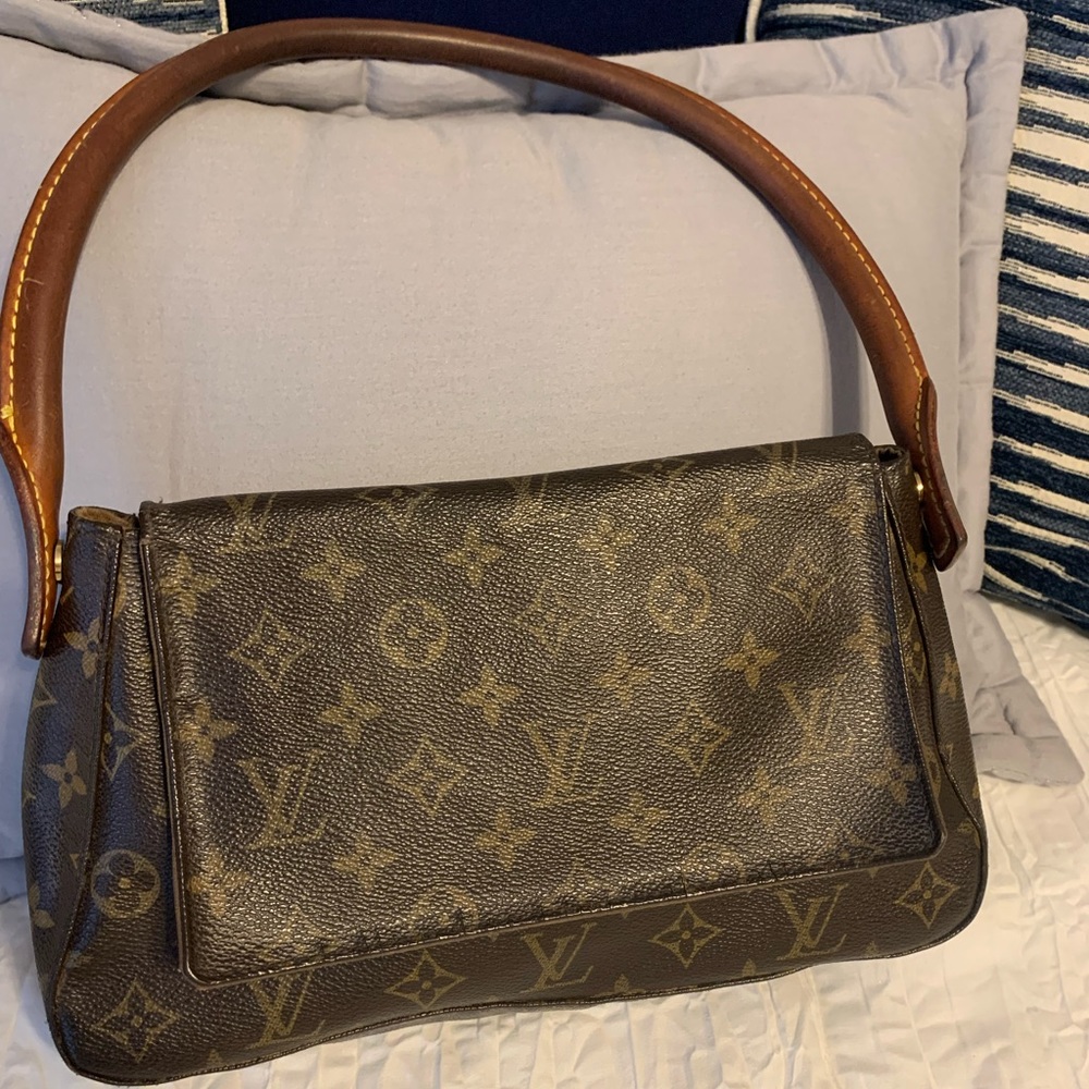 Good condition AUTHENTIC LV bag